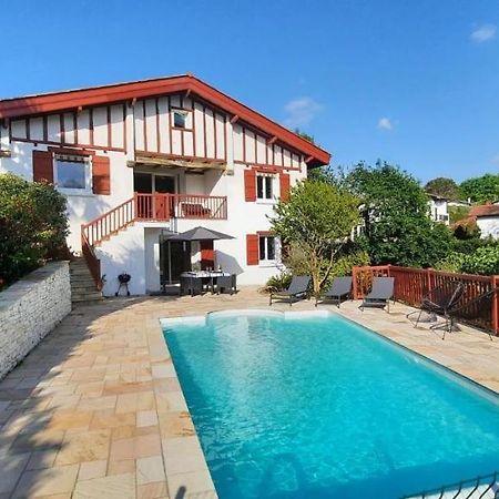 Chambre D'Hotes Avec Piscine Au Calme Dans Maison Basque Ascain Exterior photo