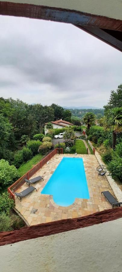 Chambre D'Hotes Avec Piscine Au Calme Dans Maison Basque Ascain Exterior photo