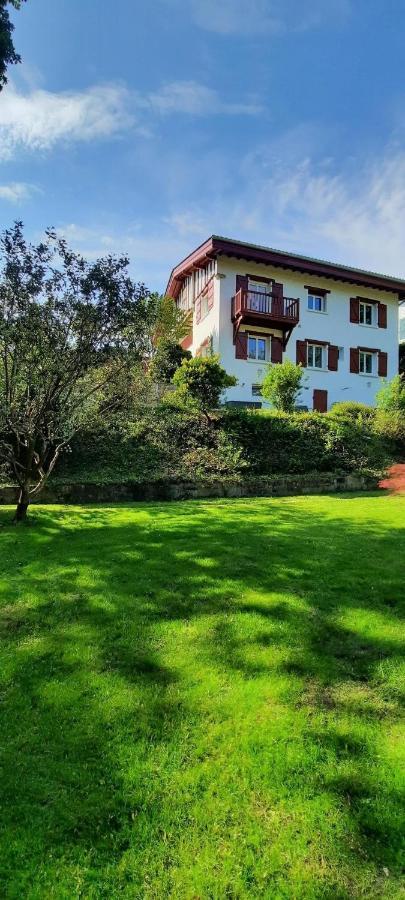 Chambre D'Hotes Avec Piscine Au Calme Dans Maison Basque Ascain Exterior photo